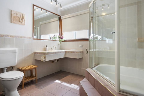 Cheero Cottage - South Australia Travel 3