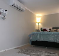 Churchill's BB twin spa getaway - South Australia Travel