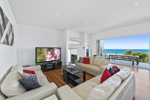 Cinque Terre Beach House - South Australia Travel 0