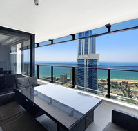 Circle on Cavill Private 2 Bed Ocean View - South Australia Travel