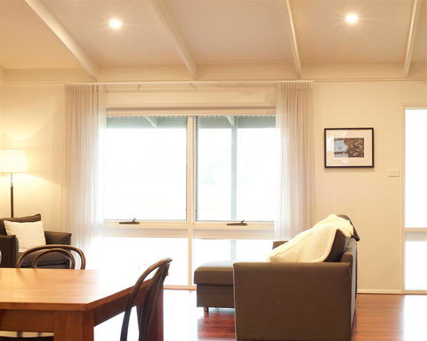 Cirillo Guest House - South Australia Travel 3