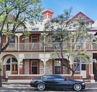 City Apartments at Cecil Mansions - South Australia Travel