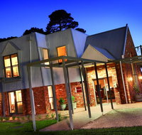 Cleveland Winery - South Australia Travel