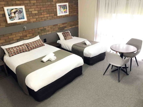 CluBarham River Motel - South Australia Travel 0