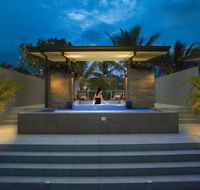 Coconut Grove - South Australia Travel