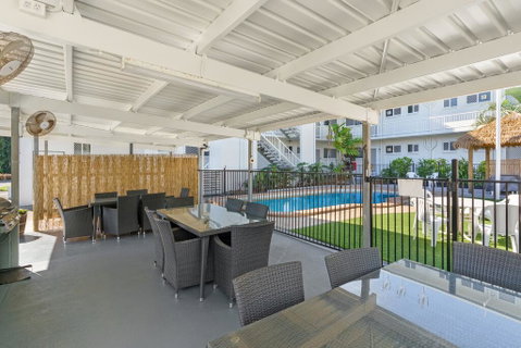 Cocos Holiday Apartments - South Australia Travel 0