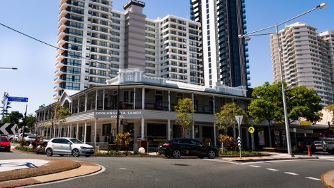 Coolangatta Sands Hotel - South Australia Travel 3