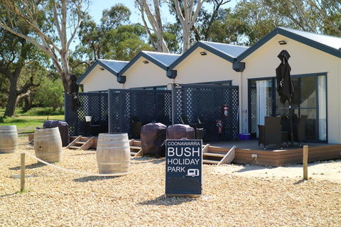 Coonawarra Cabins Unit C - South Australia Travel 1