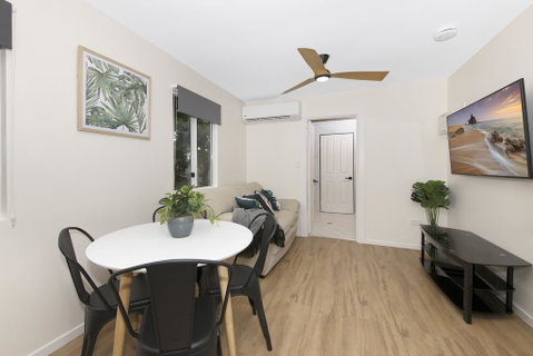 Cosy 2 Bedroom Home - South Australia Travel 3