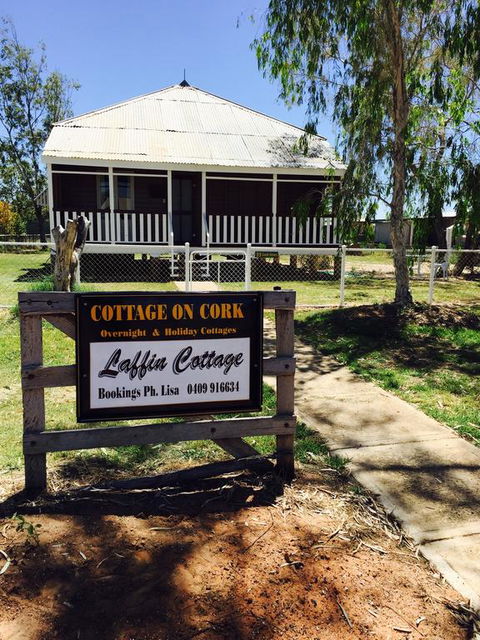 Cottage On Cork -Laffin Cottage - South Australia Travel 3