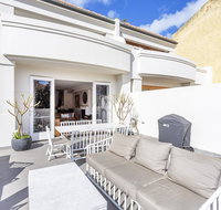 Cottesloe Aqua Retreat - Executive Escapes - South Australia Travel