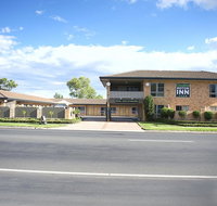 Cousins Motor Inn - South Australia Travel