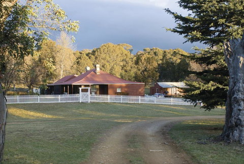 Currango Cottages - South Australia Travel 1