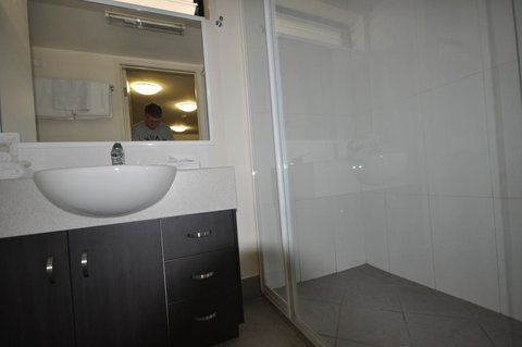 Dalby Fairway Motor Inn - South Australia Travel 3