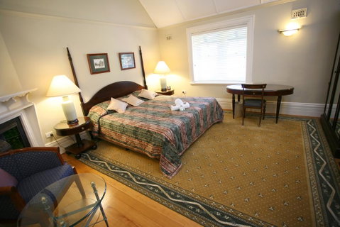 Darcy's Hotel - South Australia Travel 3