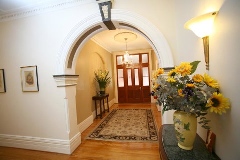 Darcy's Hotel - South Australia Travel 0