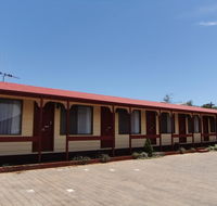 Daydream Motel and Apartments