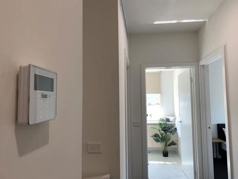 Delicate And Peaceful Bundoora Townhouse 20-R1 - South Australia Travel 0