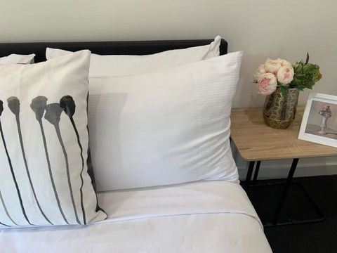 Delicate And Peaceful Bundoora Townhouse 20-R1 - South Australia Travel 1