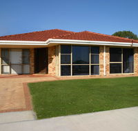 Denison Waterfront - South Australia Travel