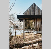 Deviot Boat House - South Australia Travel