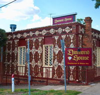Diamond House Heritage Restaurant and Motor Inn - South Australia Travel