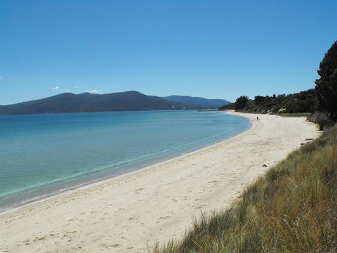 Discover Bruny Island Holiday Accommodation - South Australia Travel 1