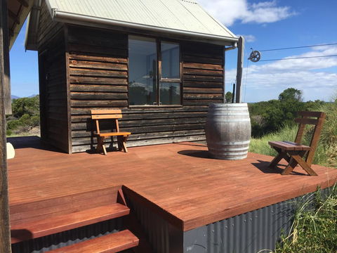 Dolphin Beach House - South Australia Travel 1