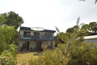 Dolphin Dreaming - 16 Dolphin Avenue