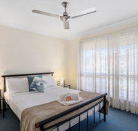 Dolphin Sands Holiday Cabins - South Australia Travel
