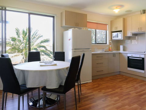 Dom's Place - South Australia Travel 1