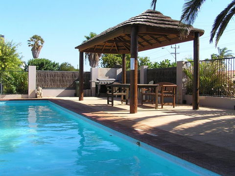 Dongara Old Mill Motel - South Australia Travel 1