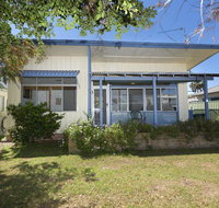 DOUGLAS COTTAGE FORSTER - South Australia Travel