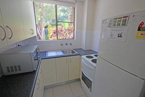 Dunes Holiday Apartments Unit 1 - South Australia Travel 3