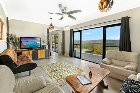 Eagles Loft - South Australia Travel 0