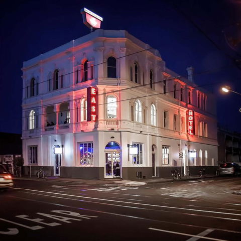 East Brunswick Hotel - South Australia Travel 3