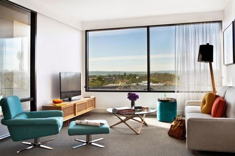 East Hotel And Apartments - South Australia Travel 2