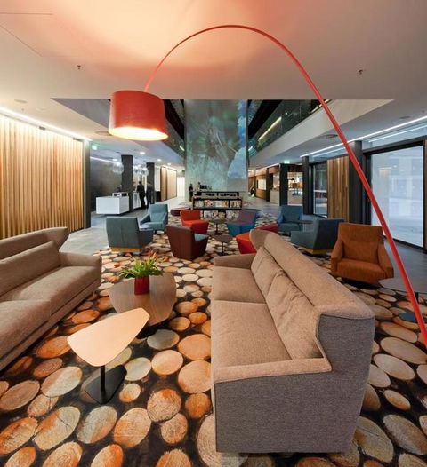 East Hotel And Apartments - South Australia Travel 3