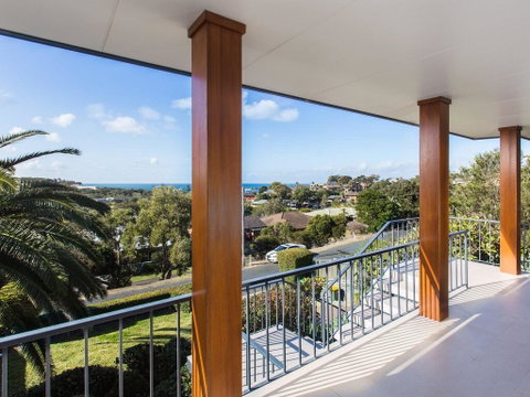 Easy Living At 14 Daphne Street - South Australia Travel 2