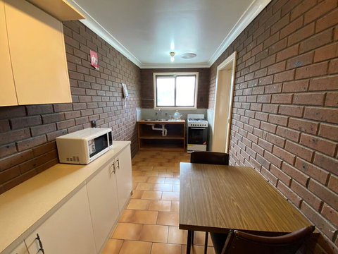 Econo Lodge Lilydale - South Australia Travel 1