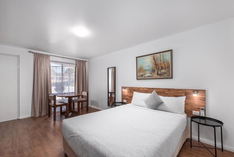 Econo Lodge Lilydale - South Australia Travel 0