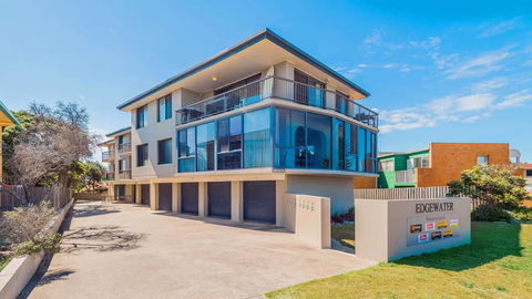 Edgewater 1 - South Australia Travel 2