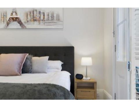 Elegant Renovated Terrace Close To City - South Australia Travel 2