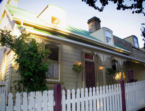 Ellie's Place On City Park - South Australia Travel 0