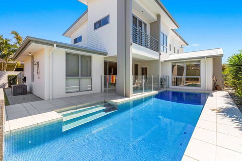 Elliston @ Corporate Boardies. - South Australia Travel 0