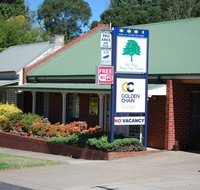 Elms Motor Inn - South Australia Travel