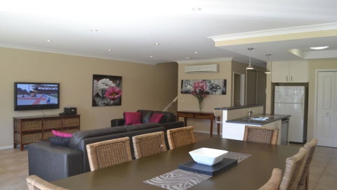 ELSINOR Townhouse 7 Mulwala - South Australia Travel 2