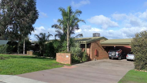 Elwood House - South Australia Travel 2