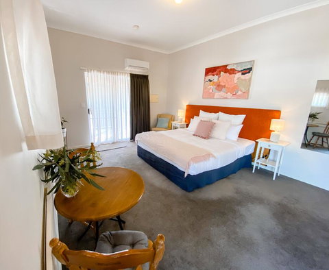 EM Apartment - South Australia Travel 1