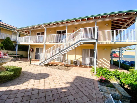 EM Apartment - South Australia Travel 3